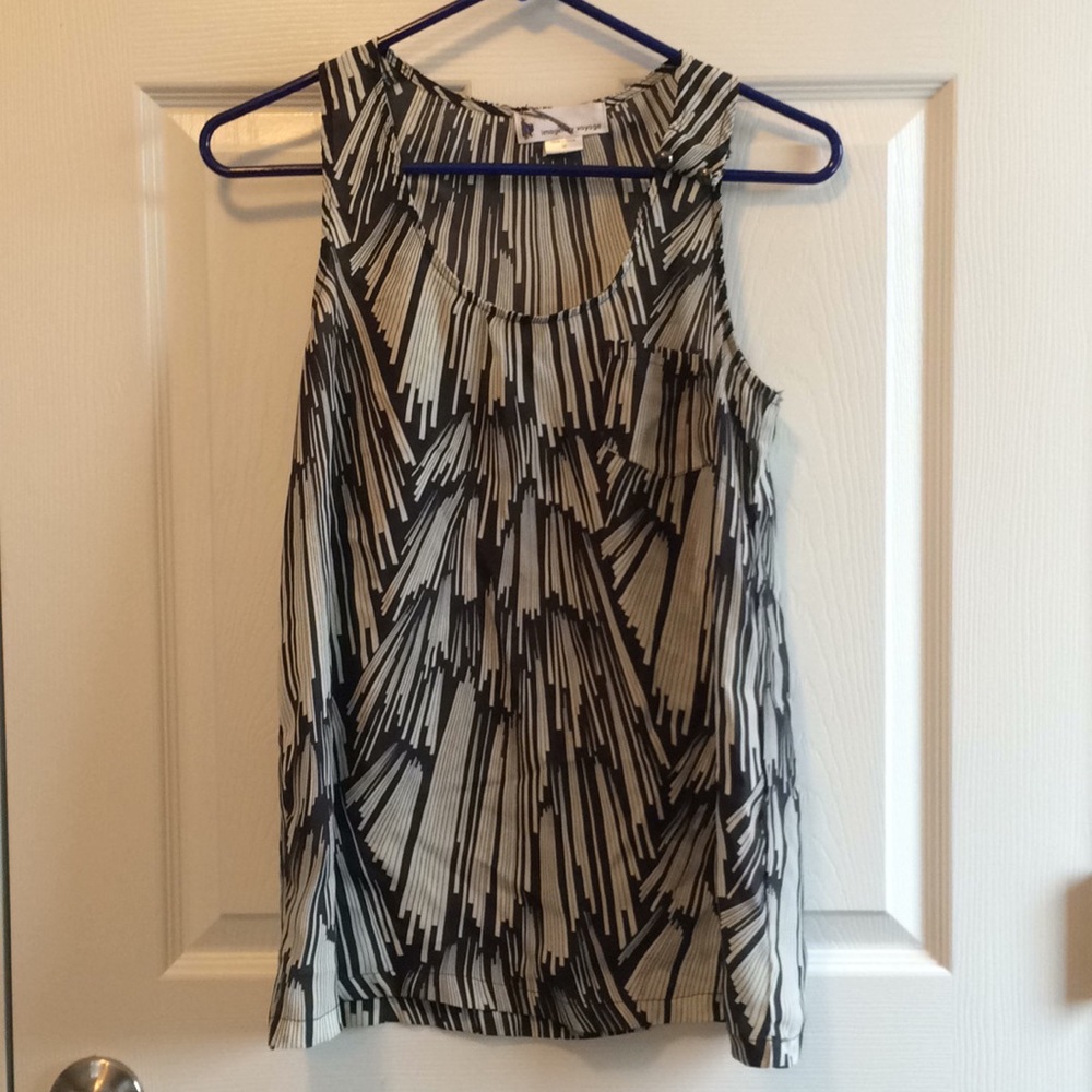 Bundle only - black cream sheer sleeveless m med